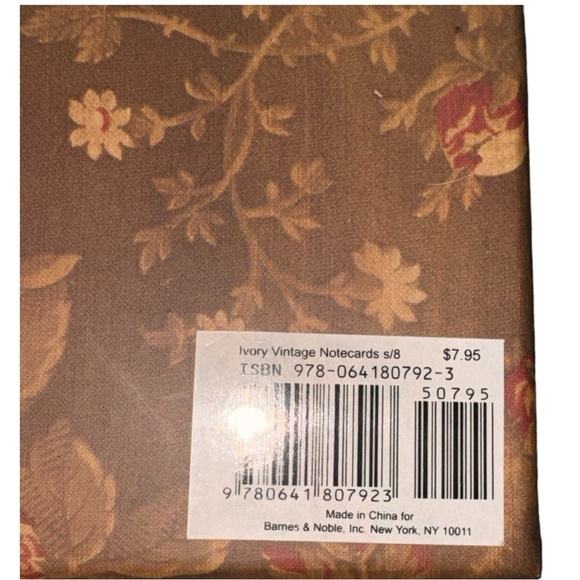 Barnes & Noble Ivory Vintage Notecards & Envelopes Set of 8 - Picture 6 of 9